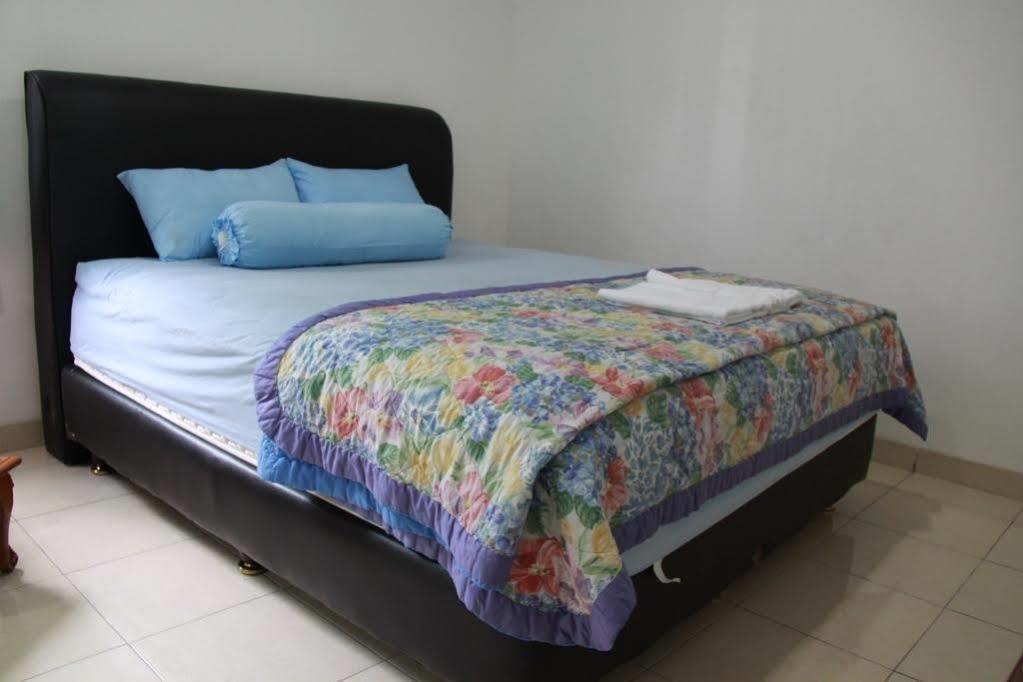 Maison d'hôtes Pondok Malabar à Jakarta Extérieur photo